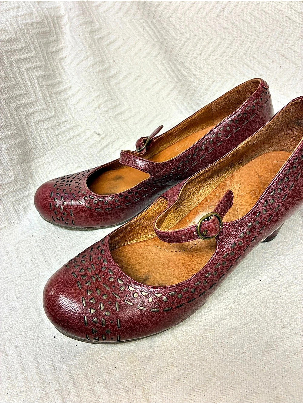 Naya Burgundy Perforated Mary Jane Heels